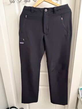 Patagonia Men's Black Cargo Pants with Zip Pockets